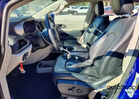 2021 Chrysler Pacifica Touring L z USA, uszkodzony, nr VIN 2C4RC1BGXMR589326